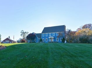 11 Rebekah Ln, Sutton, MA 01590