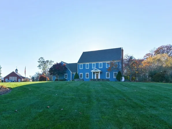 11 Rebekah Ln, Sutton, MA 01590