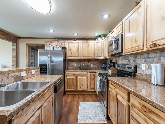 5th image of 2143 County Road 113