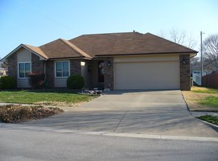 3112 S Nettleton Ave, Springfield, MO 65807