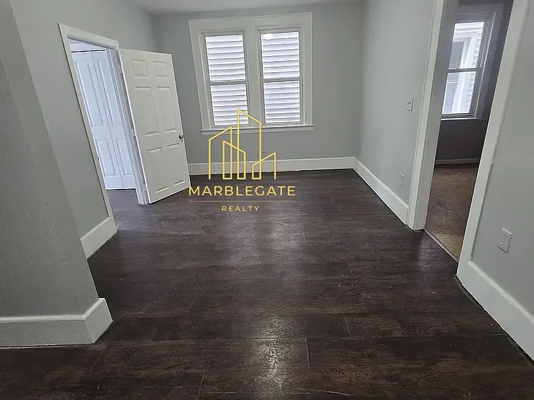 380 Sanford Ave #11 — Photo 7