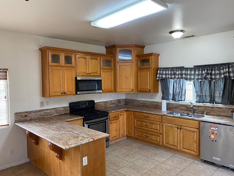 1st image of 32544 Avenue D