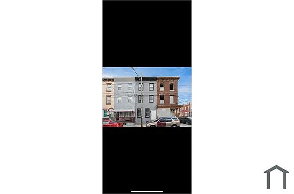Building Photo - 506 W Cumberland St #1