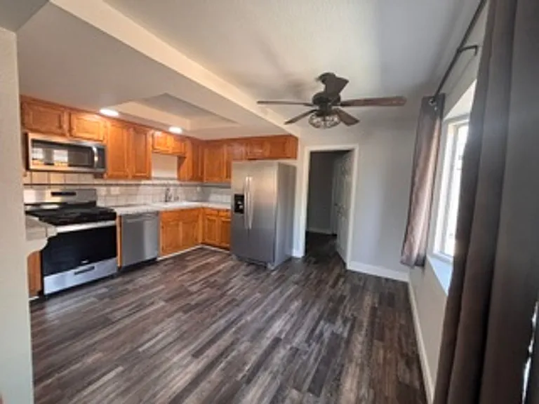 106 Brentwood Dr — Photo 12