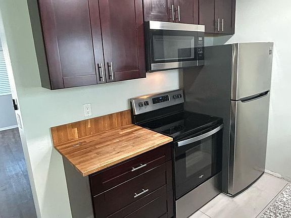 4th image of 3928 Alabama St APT G