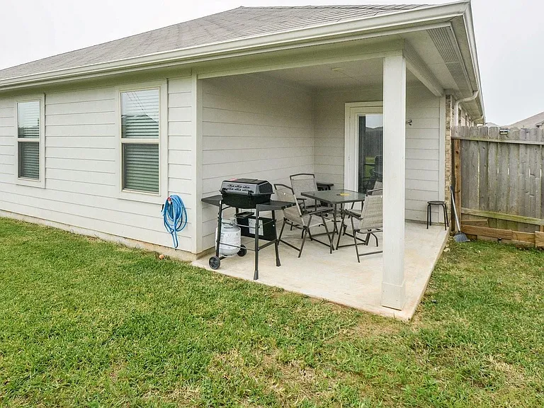 23510 Harrow Field Ln — Photo 16