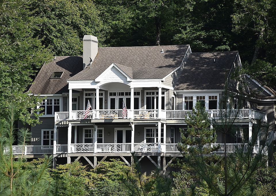 The best decks in Burlingame