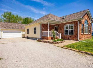 102 Fisher Ave, Sawyerville, IL 62085