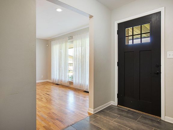 2nd image of 56060 Riverdale Dr