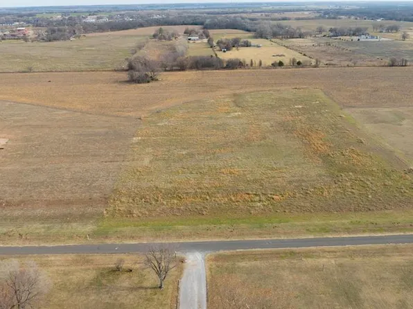 426 Fresno Ave #16, Washington, OK 73093