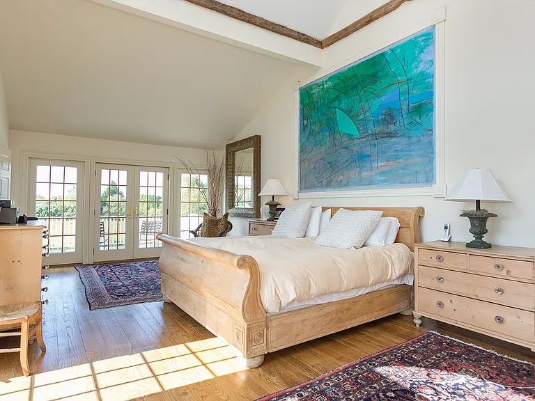 Bay Ln — Photo 24
