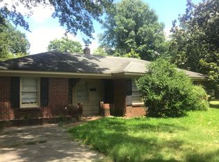 1608 S Perkins Rd, Memphis, TN 38117