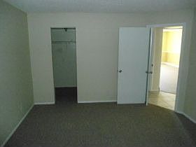4th image of 7910 Colony Cir N APT 105