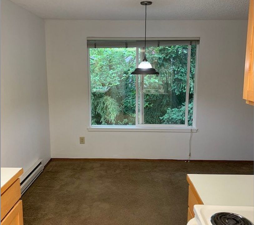 1st image of 19837 25th Ave NE Unit A