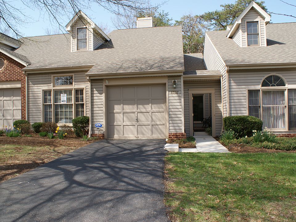 1st image of 4707 Barclay Sq SW