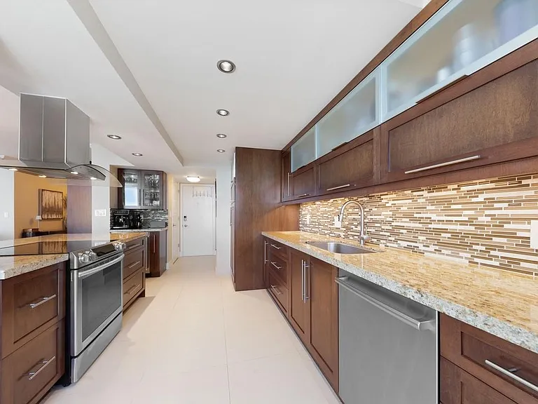 4280 Galt Ocean Dr #29C — Photo 15