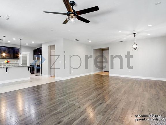 3rd image of 1125 Berkshire Dr