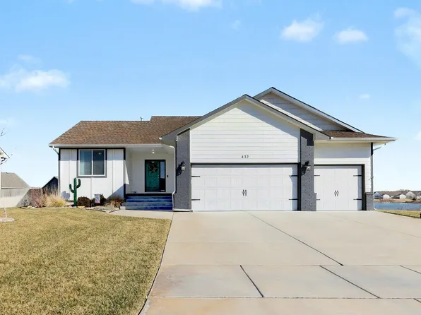 432 S Sweetwater Rd, Maize, KS 67101