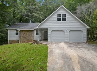 8062 Tupelo Trl, Jonesboro, GA 30236