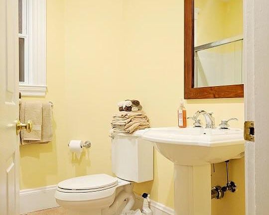5th image of 216 Bucknam St #U1