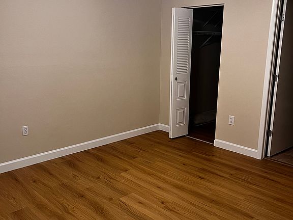 3rd image of 3358 Mermoor Dr APT 201
