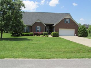 225 Jenney Locke Run, Franklin, KY 42134