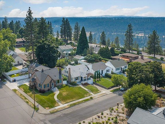 2nd image of 1107 W 27th Ave