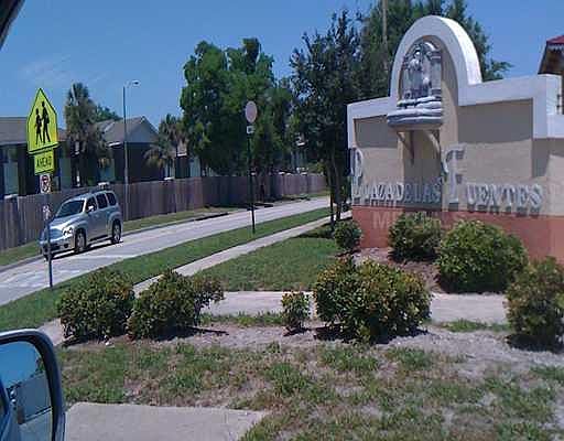 1st image of 733 Wyman Ct