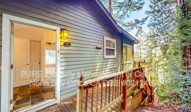 17475 Summit Ave #A — Photo 4