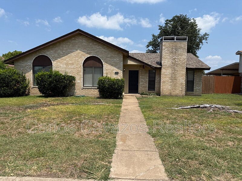 1st image of 2925 O'Henry Dr