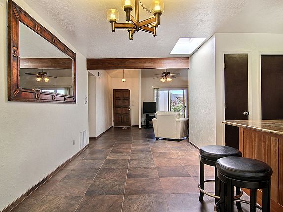 3rd image of 4622 Tierra Encantada Ct NE