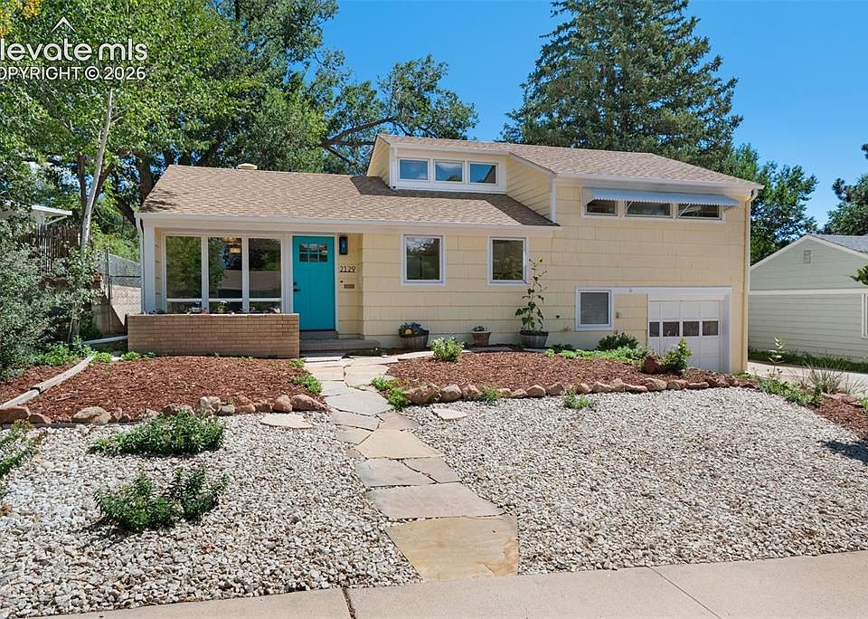 1st image of 2129 Pheasant Pl