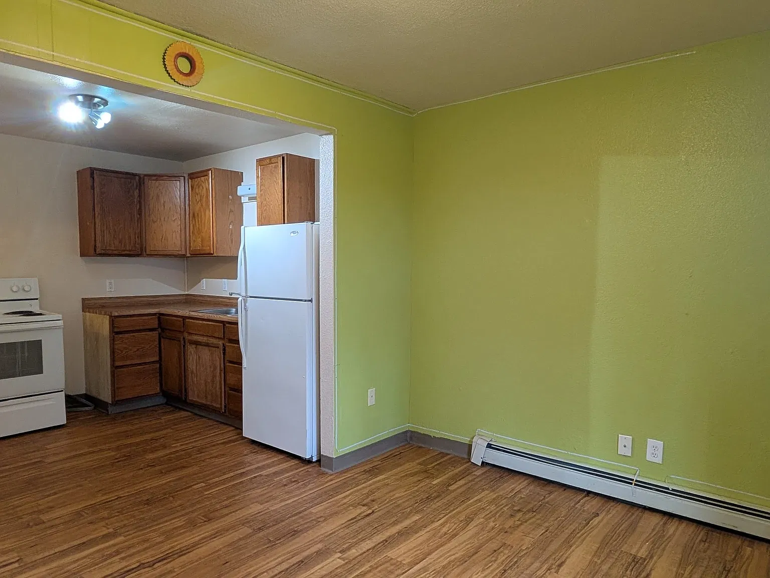 2 bed, 459 sqft, $1,250 — Photo 2