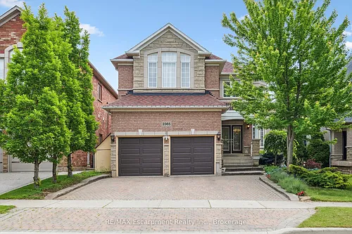 2365 Hertfordshire Way Photo 1