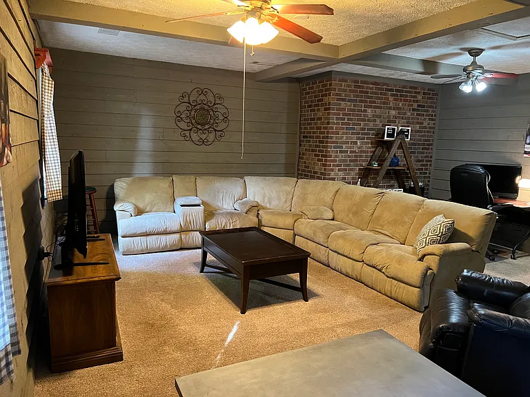 704 Mohawk Dr — Photo 37