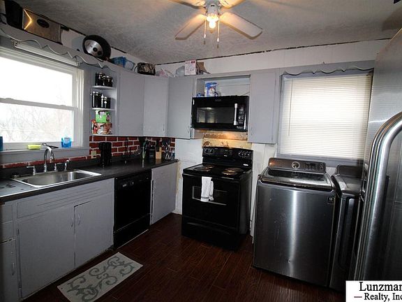 5th image of 1221 G St