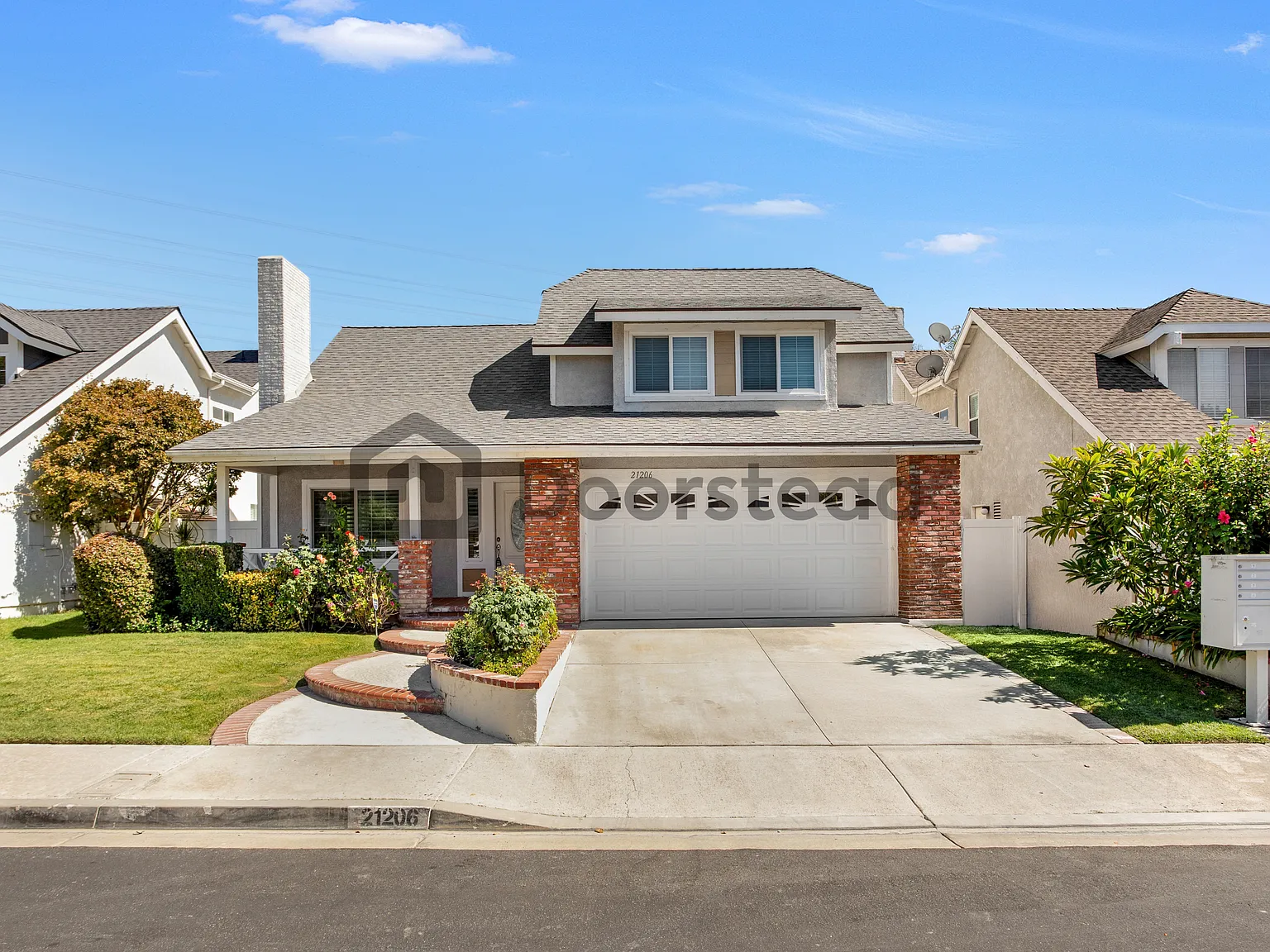 4 bed, 3.0 bath, 1919 sqft, $5,010 — Photo 1
