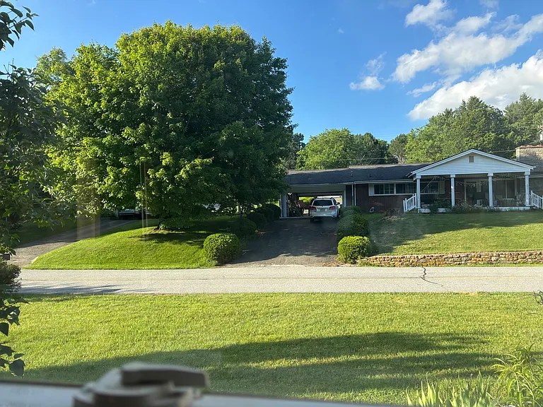 144 Daniel Boone Dr — Photo 40