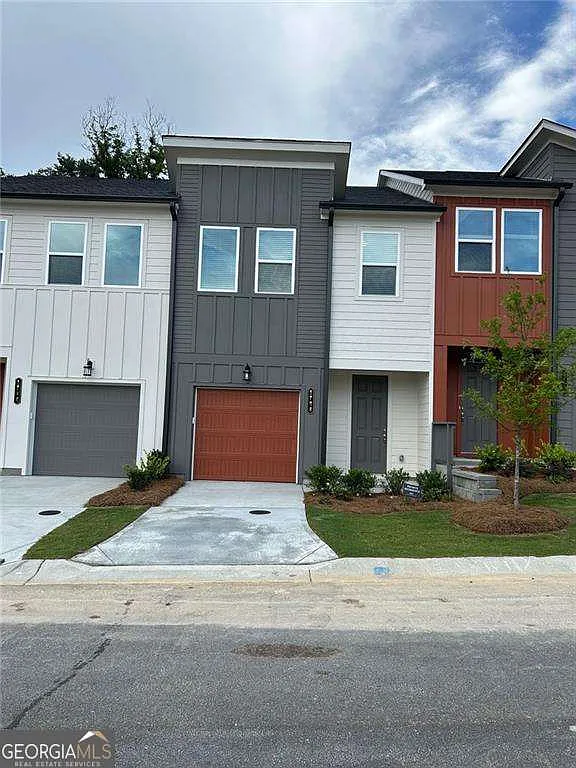 3 bed, 2.5 bath, 1362 sqft, $2,750 — Photo 1