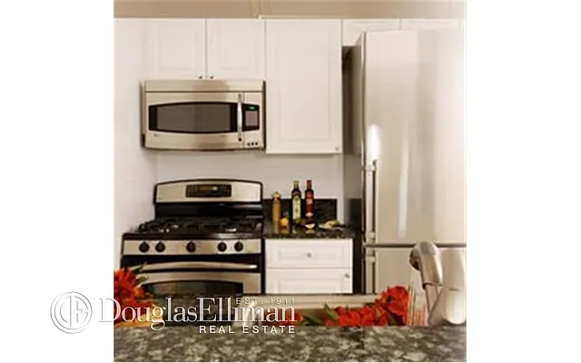 Rented by Douglas Elliman | media 3