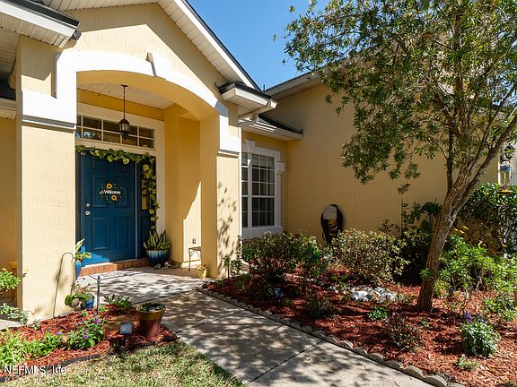 5th image of 14093 FISH EAGLE Drive E