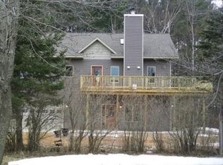 628 Adams Ln, Florence, WI 54121