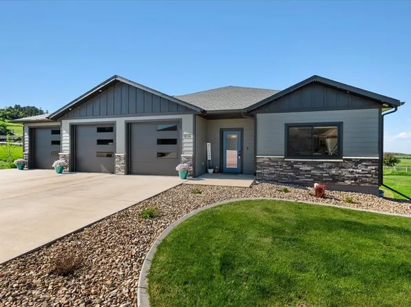 8134 Luke Ct, Spearfish, SD 57783