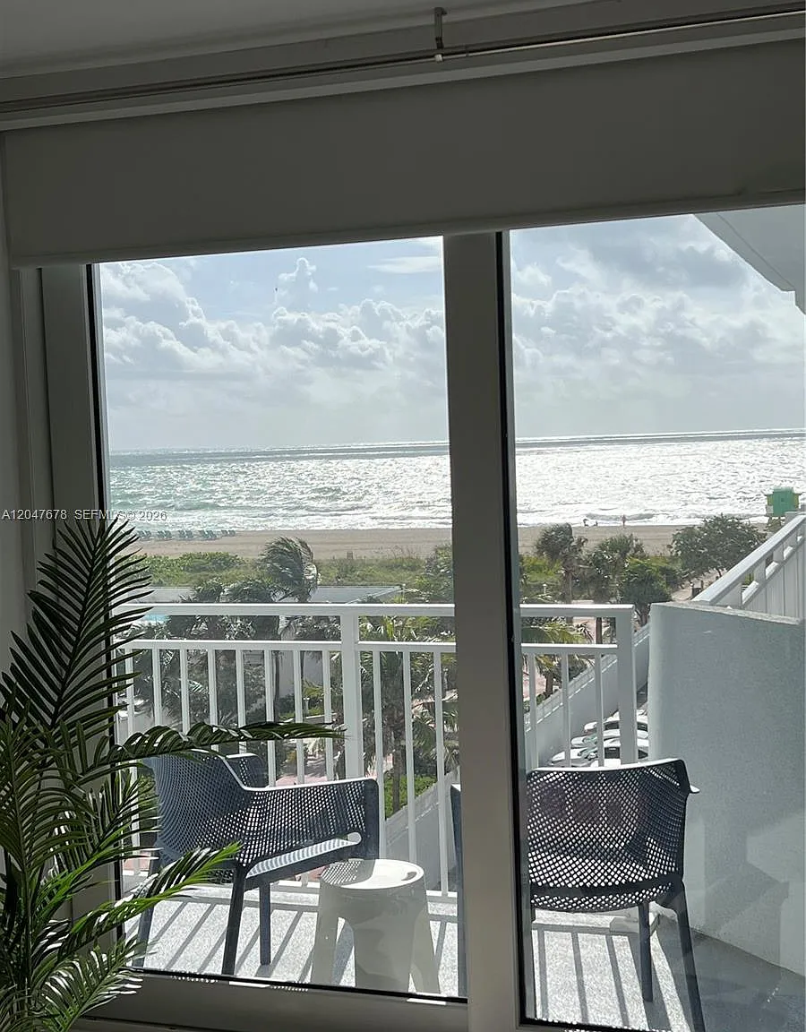 Ocean Point Condo — Photo 2