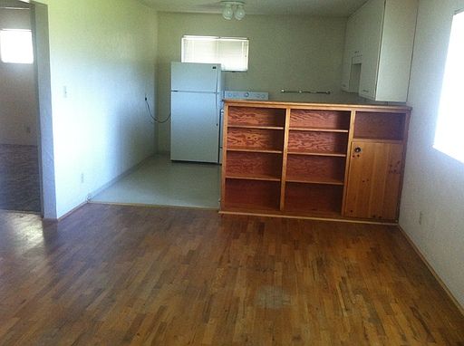 3rd image of 1550 Oregon St APT 4