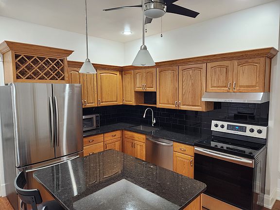 5th image of 1979 Cleneay Ave #1