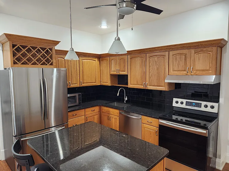 1979 Cleneay Ave #1 — Photo 5
