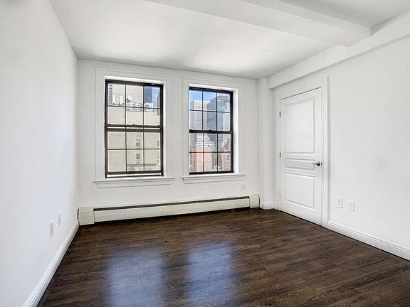 5th image of 17 Park Ave Ph 2