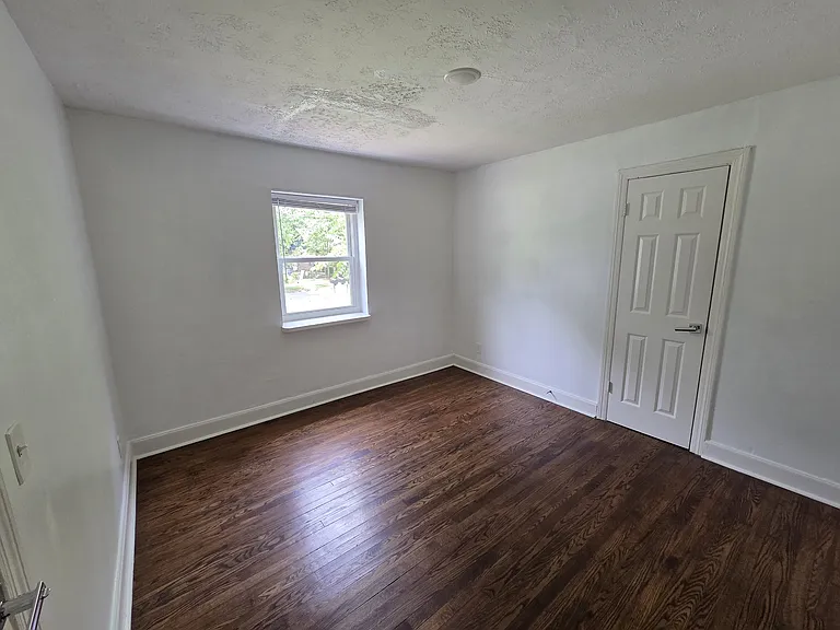 1410 Roberts Ave #A — Photo 11