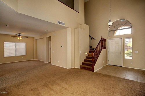 3rd image of 204 W Pacific Dr